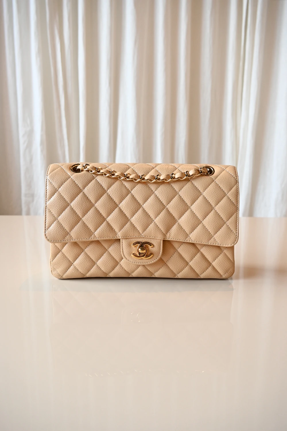 Chanel Classic 11.12 Medium flap bag | Beige Clair
