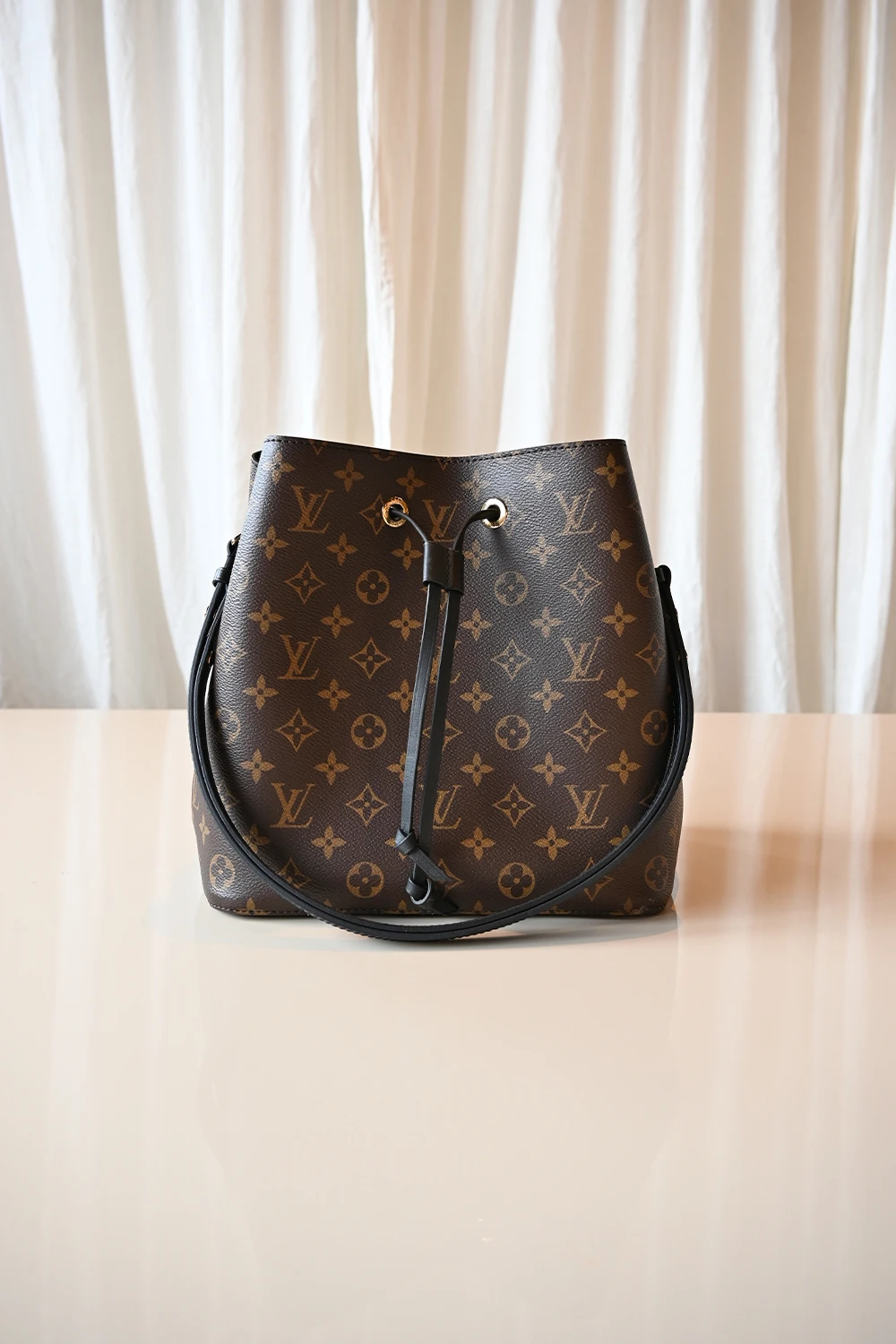 Louis Vuitton Néo Noé | monogram canvas