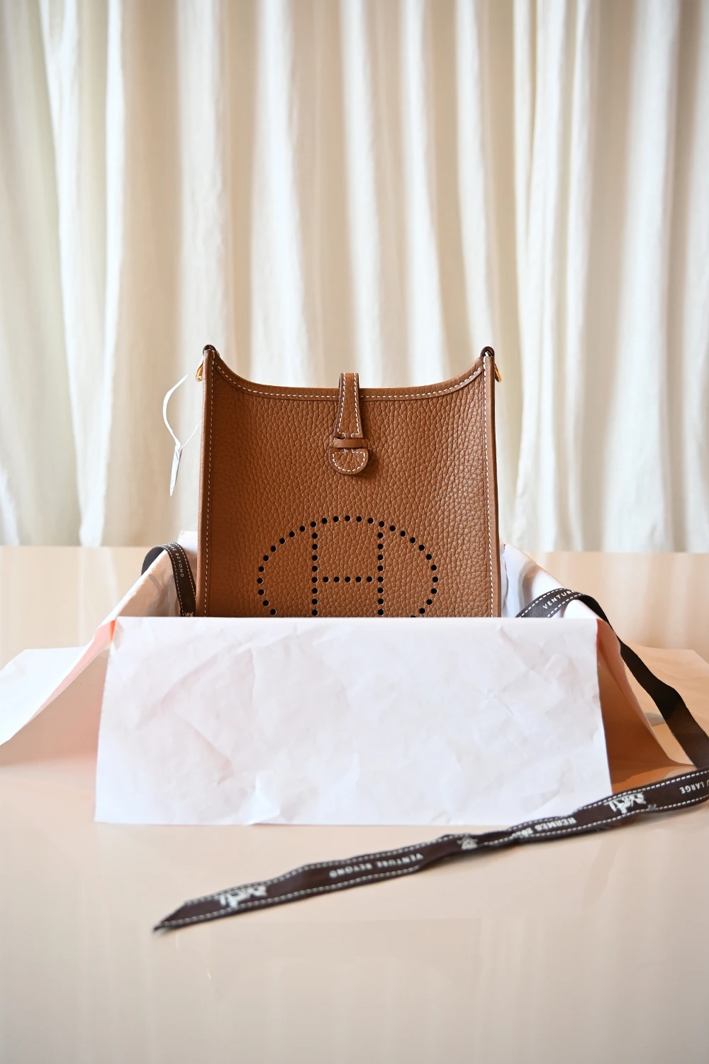 Hermès Mini Evelyne 16 | Gold