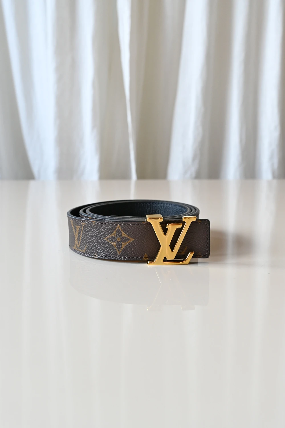 Louis Vuitton Initials 30mm reversible belt | Noir