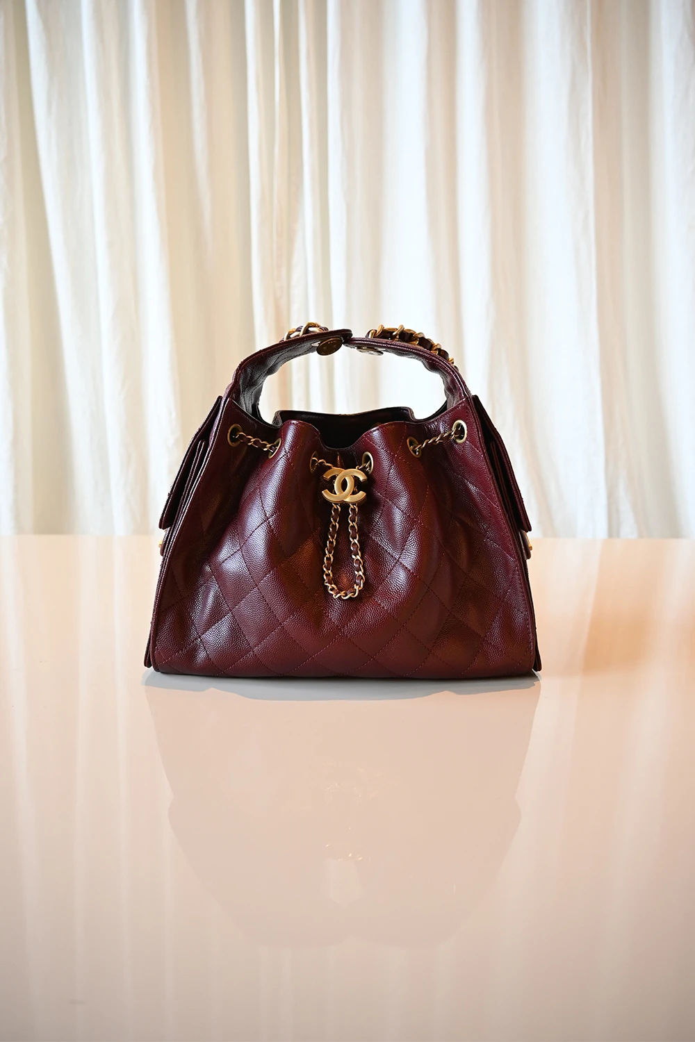 Chanel 25 hobo small | burgundy