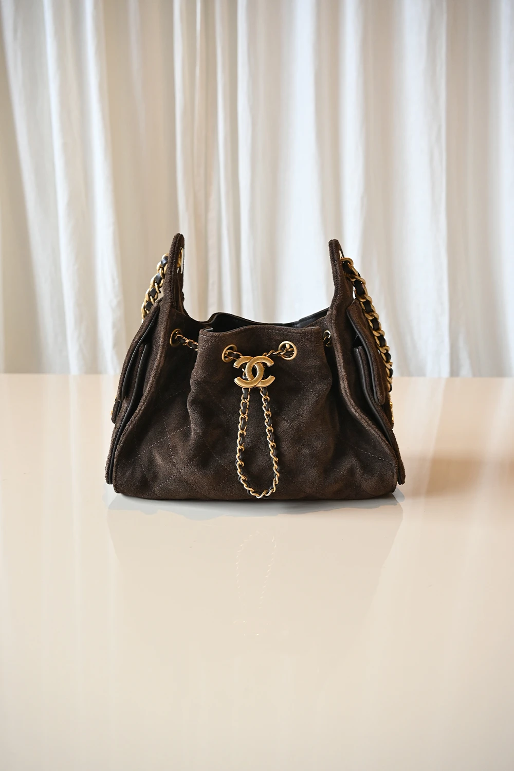 Chanel 25 mini hobo | brown
